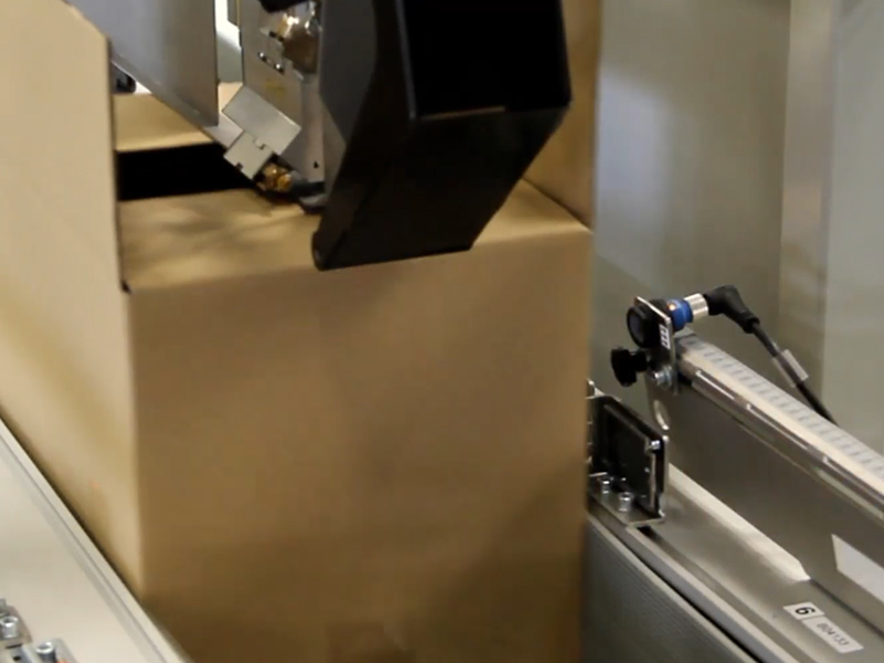 公海贵宾会员检测中心分享自动封箱机的应用特点是什么